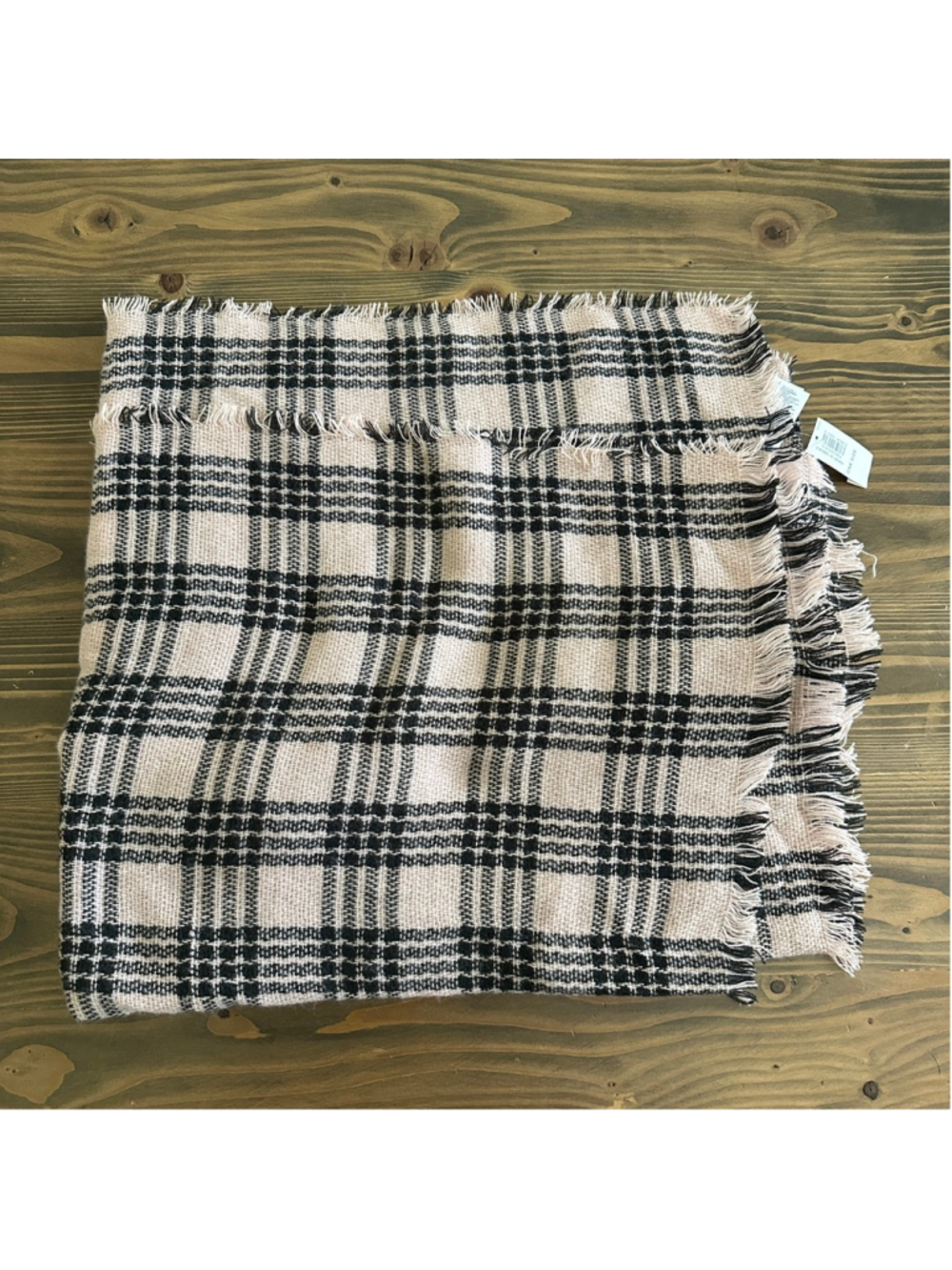 Old Navy Plaid Fringe Scarf Womens Beige Black NWT Acrylic Wrap